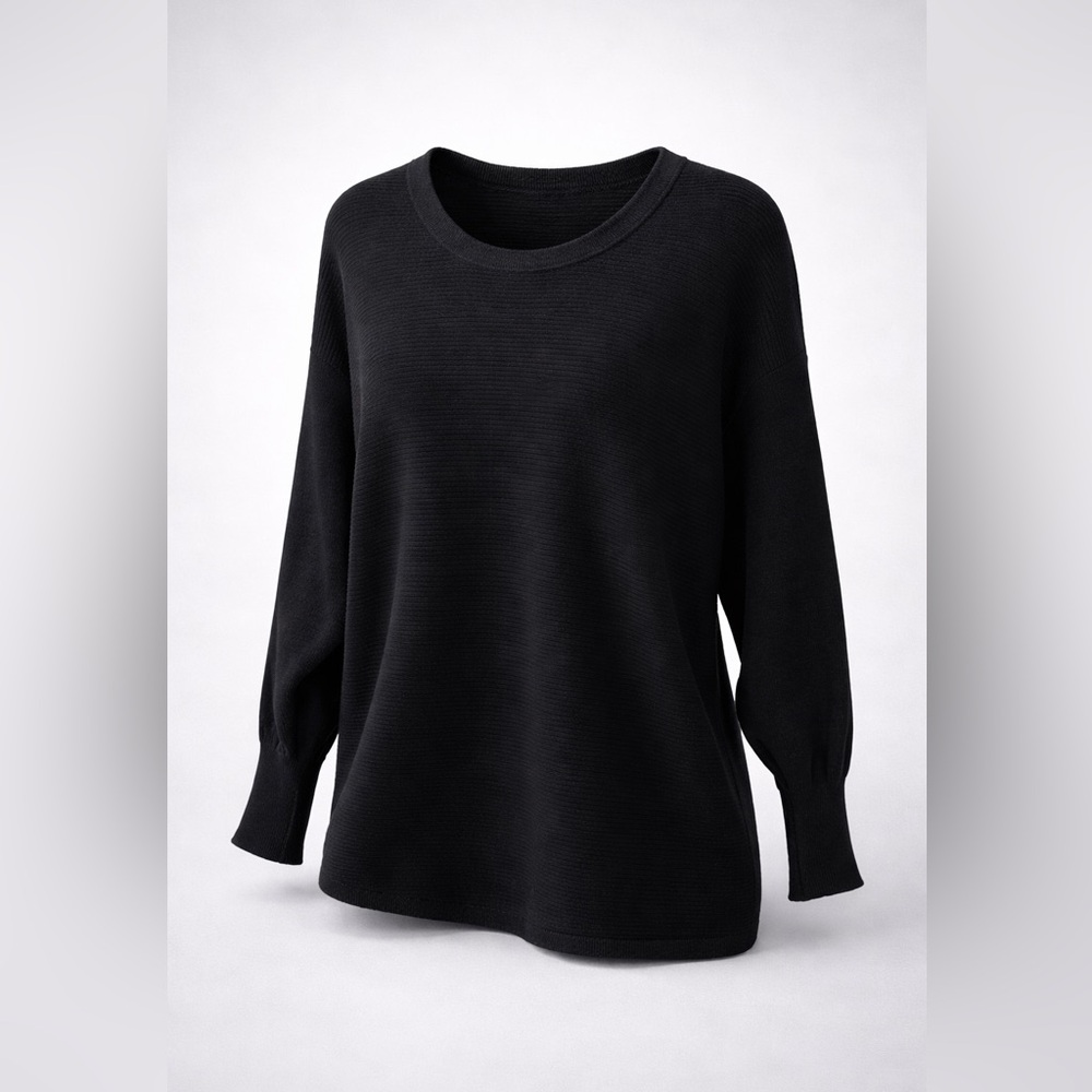 Carmen Marc Valvo Black Ribbed Sweater L Back Zip Detail